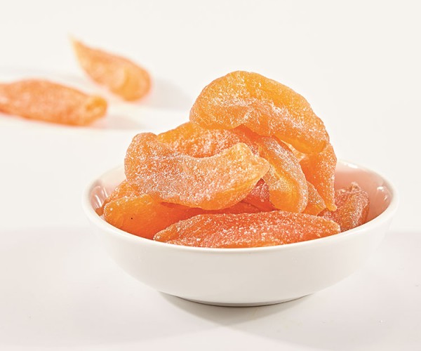 Candied yellow peaches